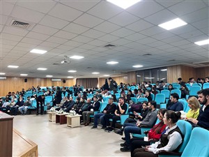 Seowell reklam ajansı öğrencilerle buluştu 
